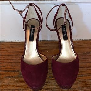 White House Black Market Pumps